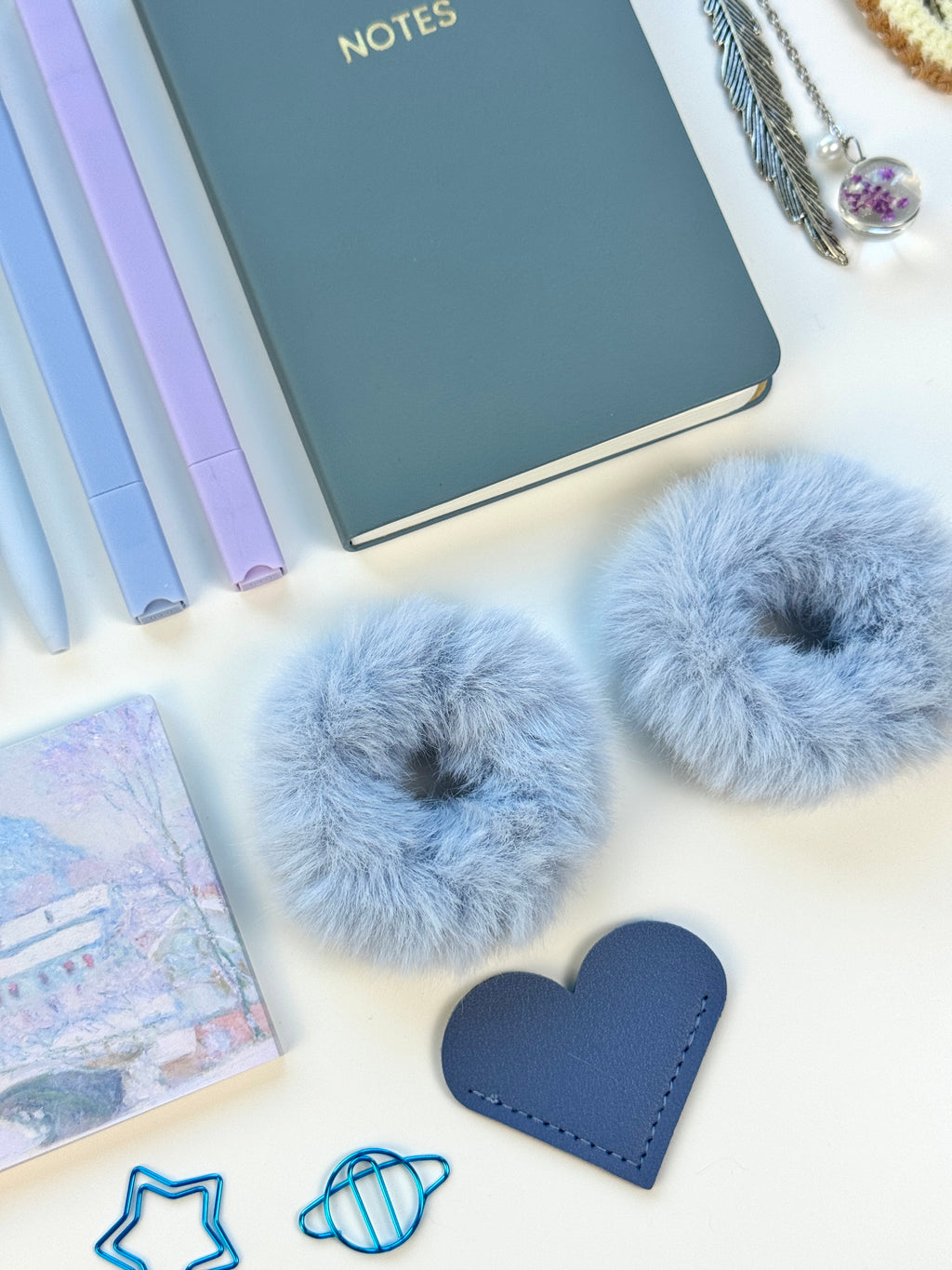 Dusty Blue, Noted Bundle