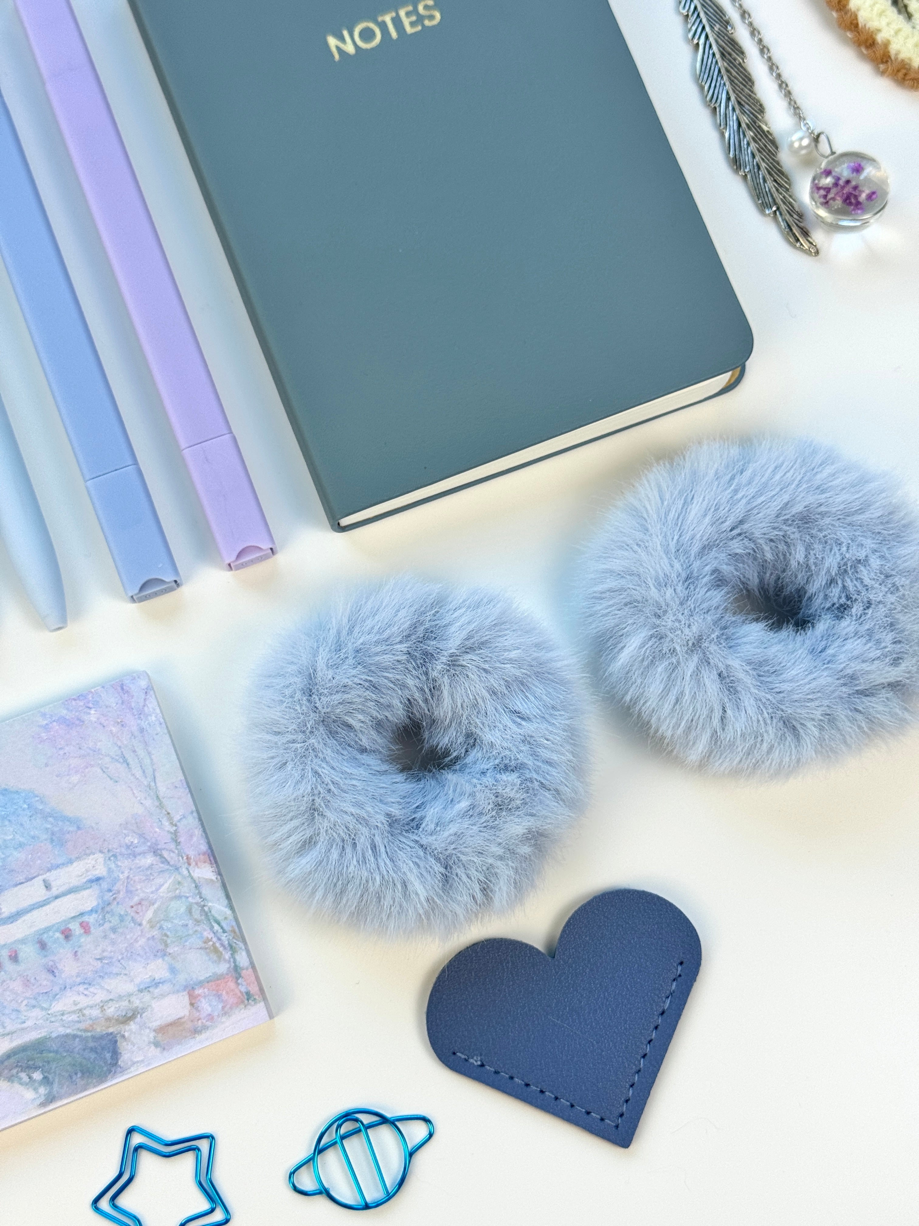 Dusty Blue, Noted Bundle