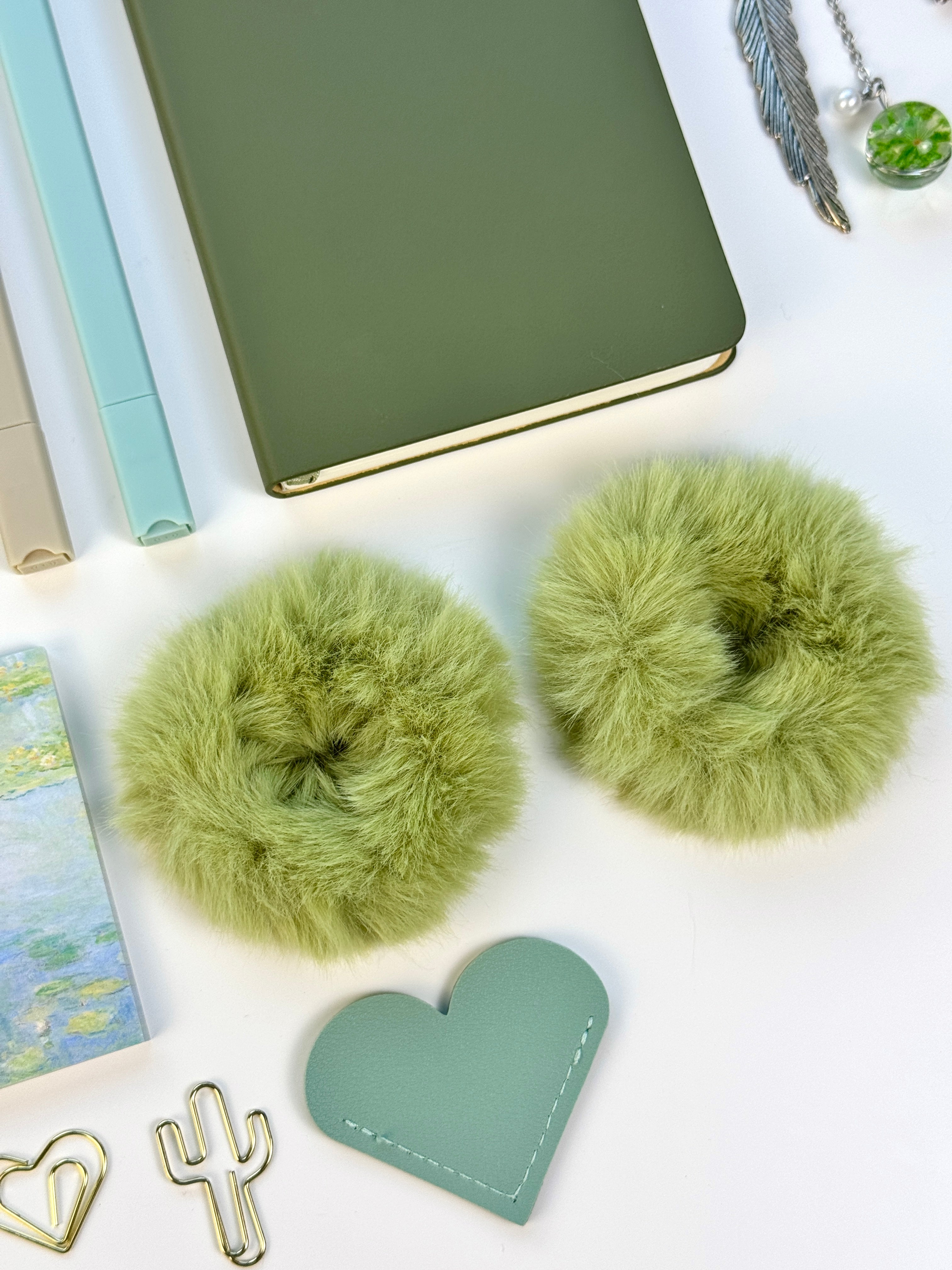 Olive Forest, Noted Bundle